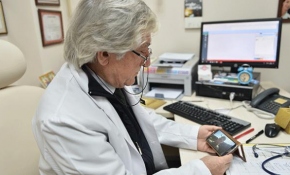 Mehmetçik'ten Afrin'de görev yapmak isteyen doktora jest