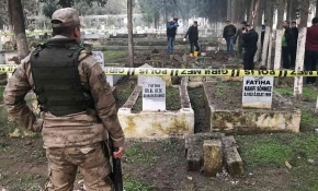 Hatay'ın Reyhanlı ilçesine roket düştü