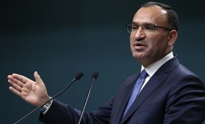 Başbakan Yardımcısı Bozdağ: YPG üniformalı ABD askeri de hedeftir