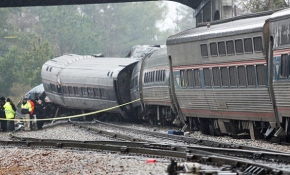 ABD'de tren kazası: 2 ölü, 100'den fazla yaralı