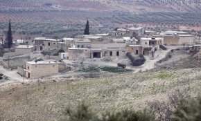 Terör örgütü YPG/PKK zeytin depolarından cesetlere kadar her yeri mayınladı