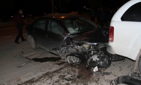 Ciple otomobilin çarpışma anı kamerada