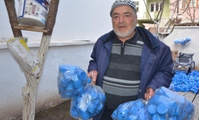 Mavi kapak toplayarak 98 engelliye umut oldular