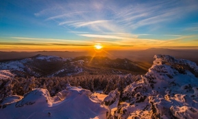 Doğa tutkunlarının yeni gözdesi Murat Dağı
