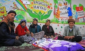 Afrin'den kaçarak Türkiye'ye sığınan aile teröristlerin zulmünü anlattı