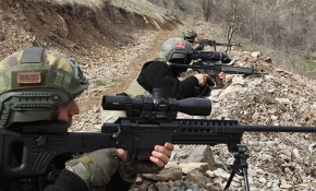 Terör örgütü PKK'nın barınak ve sığınaklarına ağır darbe