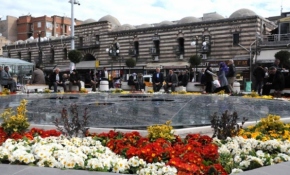 Teröristler tahrip etti, devlet yeniden ihya ediyor