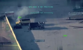 YPG/PKK'lı teröristler Afrin'de araçları yaktı