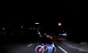 Uber'in sürücüsüz aracının yayaya çarpma anı