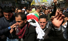 İsrail askerleri Filistinlilere gerçek mermiyle müdahale etti