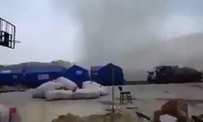 Türkiye Diyanet Vakfı'nın Suriye'deki geçici barınma merkezi vuruldu