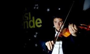 Müzik dehası otizmli Taylan Hartavi'nin hedefi piyanist olmak