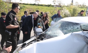 Bakan Soylu’nun konvoyu önünde trafik kazası