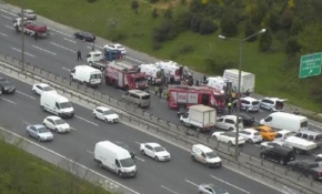 FSM Köprüsü'nde zincirleme trafik kazası