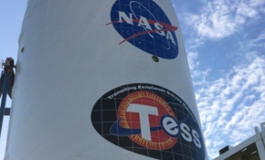 NASA'nın yeni gezegen avcısı fırlatıldı