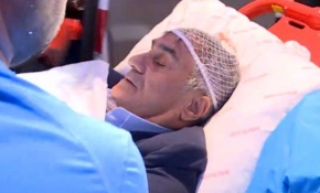 Beşiktaş Teknik Direktörü Şenol Güneş, olaylı derbide yaralandı