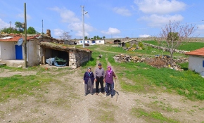 Avdan köyünde sadece 3 kişi yaşıyor