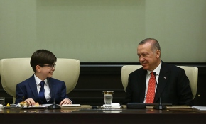 Cumhurbaşkanı Recep Tayyip Erdoğan, çocukları kabul etti