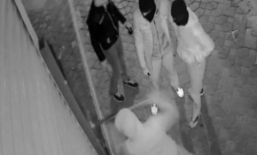 Balyozlu hırsızlar kamerada