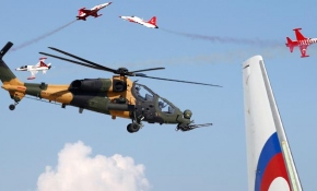 Euroasia Airshow 2018'in yıldızı yerli gururumuz ATAK helikopteri oldu