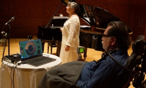 Solunum cihazına bağlı ALS hastasından konser