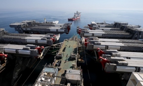 Dünyanın en büyük inşaat gemisi Marmara'da