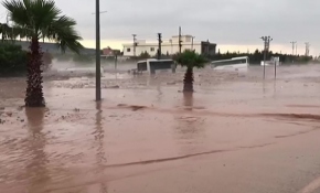Sağanak yağış Kilis'te sele neden oldu