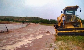 Şanlıurfa Hilvan’da şiddetli yağmur sele dönüştü