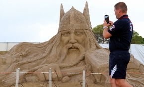 Antalya Kum Heykeli Festivali'nin bu yılki teması "Efsaneler"