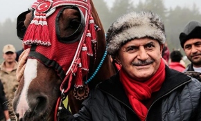 Başbakan Yıldırım Dumanlı Yaylası'nda festival etkinliklerine katıldı