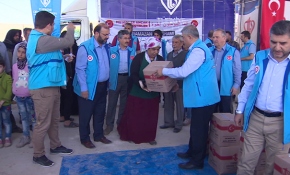Diyanet Vakfı'ndan Afrinli sivillere Ramazan yardımı