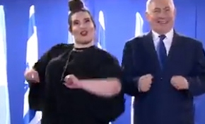 Netanyahu katliamı tavuk dansıyla kutladı