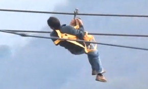 Pazara gitmek için gökyüzünde tura çıkıyorlar