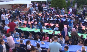 İftar sofrası bu kez çocuklar için kuruldu