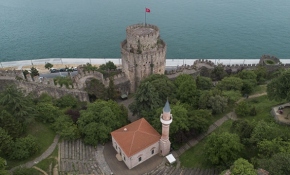 Saruca Paşa Kulesi akustiğiyle şaşırtıyor