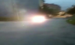 Kopan elektrik telleri çok sayıda patlamaya sebep oldu