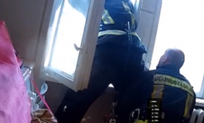 Kahraman itfaiyeciden akılalmaz kurtarış