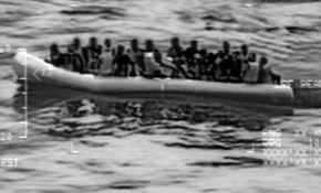 Kuşadası Körfezi’nde 41 göçmen yakalandı