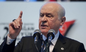 Devlet Bahçeli'den ‘apolet’ tepkisi