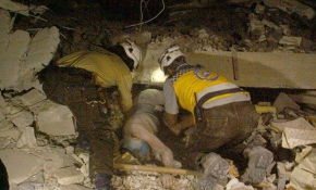 İdlib'de hava saldırısı: 20 ölü, 80 yaralı