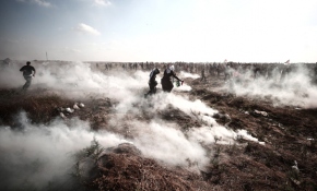 Gazze sınırında 'Milyonluk Kudüs' gösterisi