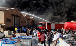 Irak'ta oy pusulaları yandı