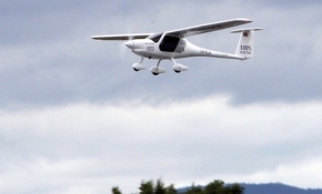 Norveç'in ilk elektrikli uçağı havalandı