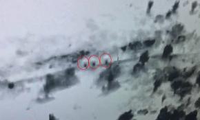 Şemsiyeli teröristler İHA’ya yakalandı