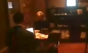 ABD'nin İç Güvenlik Bakanı'na Meksika restoranında protesto