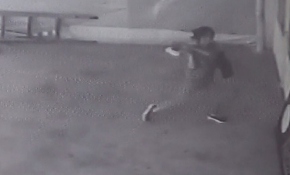 İşten çıkartıldığı işyerine saldırdı