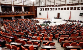 27. Dönem Türkiye Büyük Millet Meclisi'nin 'en'leri