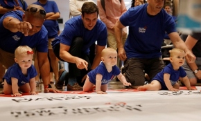 New York'ta bebekler yarıştı