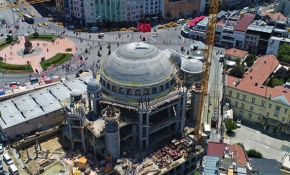Taksim Camii'nde aynı anda 2 bin 500 kişi namaz kılabilecek