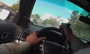 Polis kovalamacada şüphelilere araç camının arkasından ateş etti